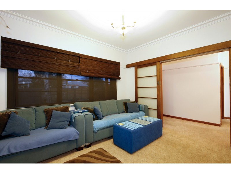 17 McGhee Street, Sale VIC 3850
