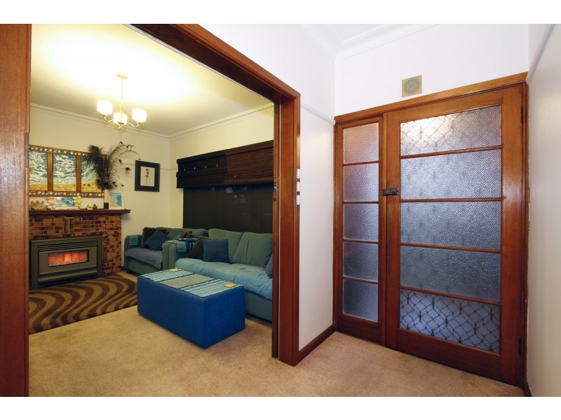17 McGhee Street, Sale VIC 3850