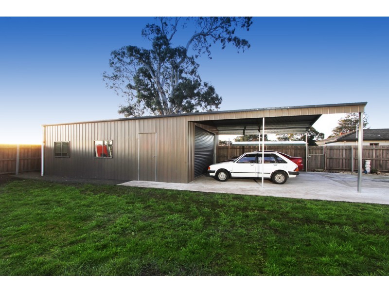 17 McGhee Street, Sale VIC 3850