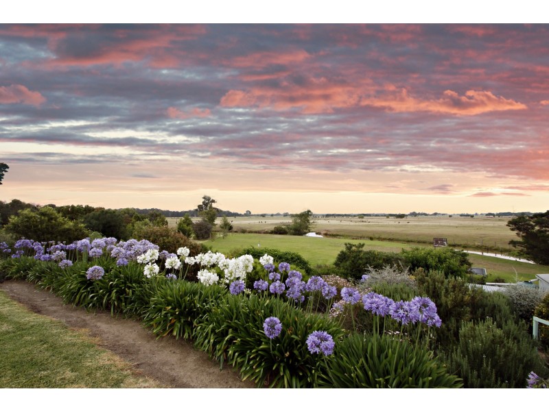 14 Finegan Court, Sale VIC 3850
