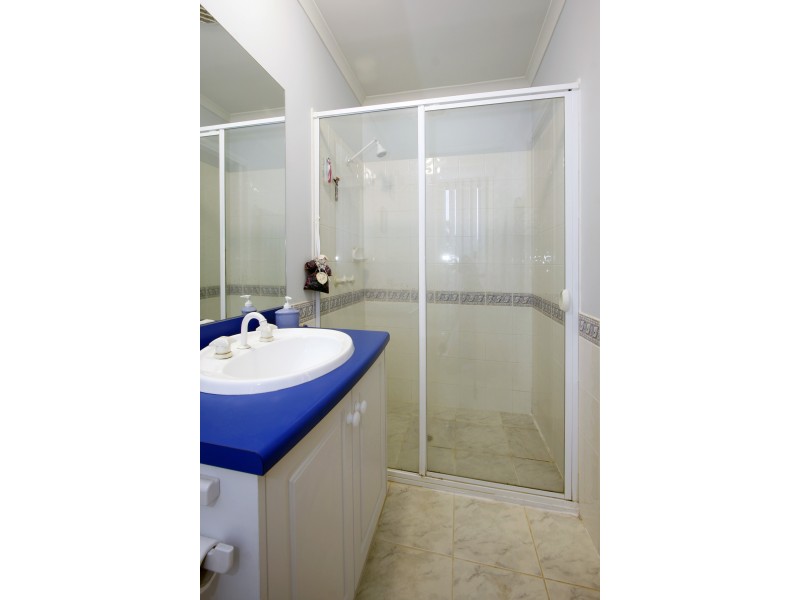 14 Finegan Court, Sale VIC 3850