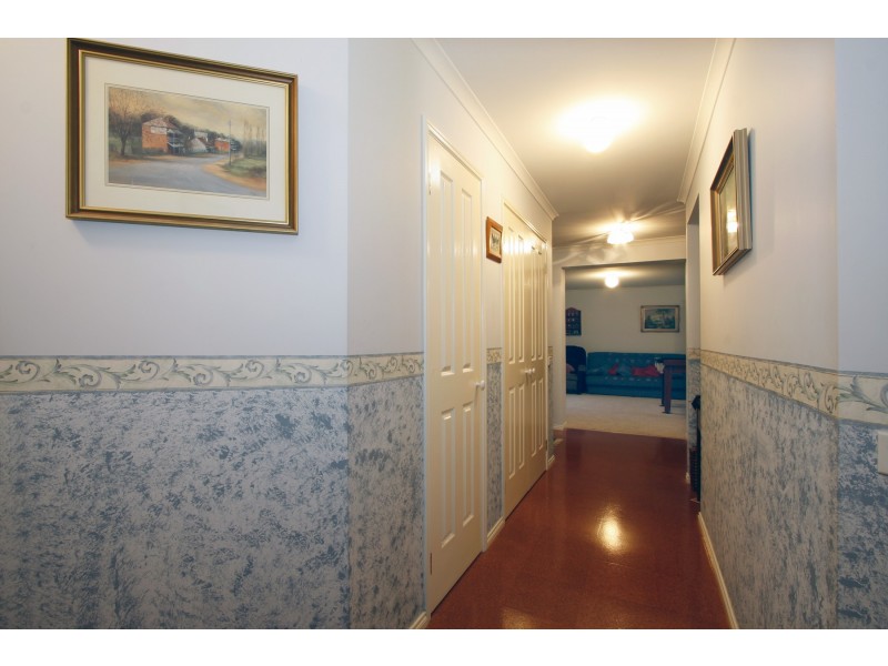 14 Finegan Court, Sale VIC 3850