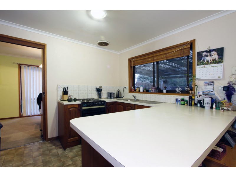36 Coverdale Drive, Sale VIC 3850