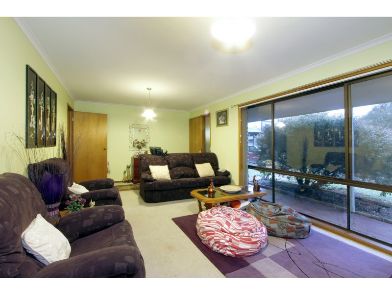 36 Coverdale Drive, Sale VIC 3850