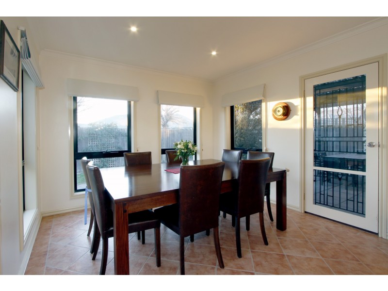 10 Lynton Place, Sale VIC 3850