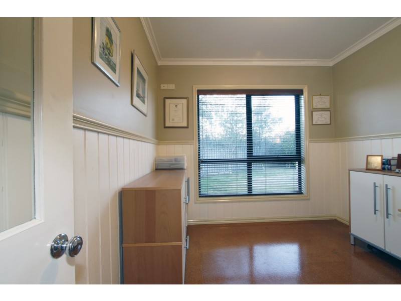 10 Lynton Place, Sale VIC 3850