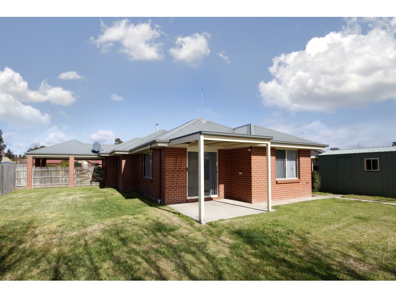 11 Kingfisher Place, Sale VIC 3850