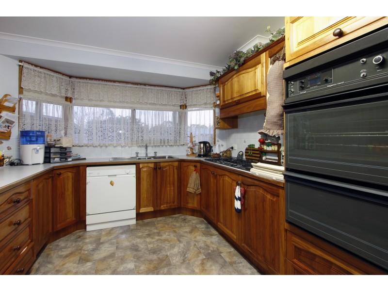 28 Wyndham Street, Stratford VIC 3862