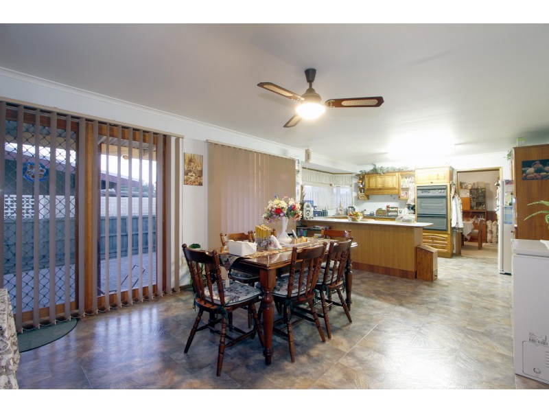 28 Wyndham Street, Stratford VIC 3862