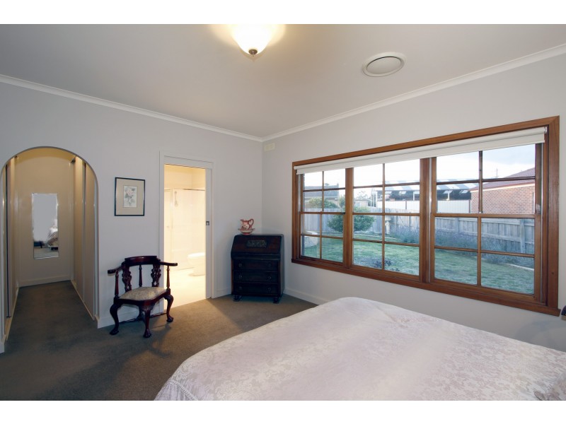 6 Kaye Court, Sale VIC 3850