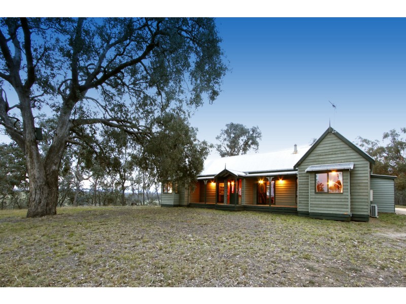 38 Sawpit Creek Road, Stratford VIC 3862