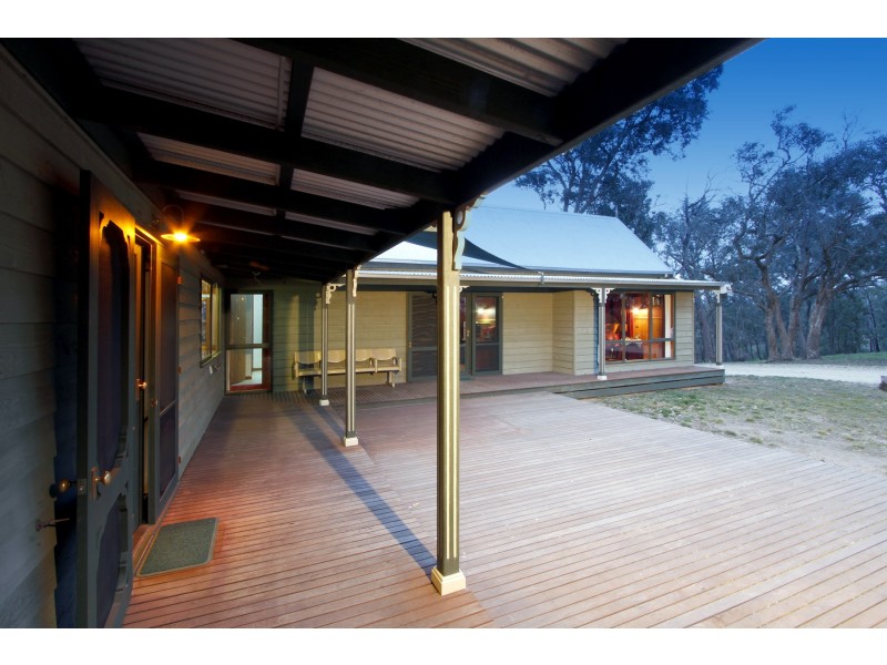 38 Sawpit Creek Road, Stratford VIC 3862
