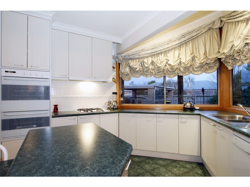 13 Valetta Street, Sale VIC 3850