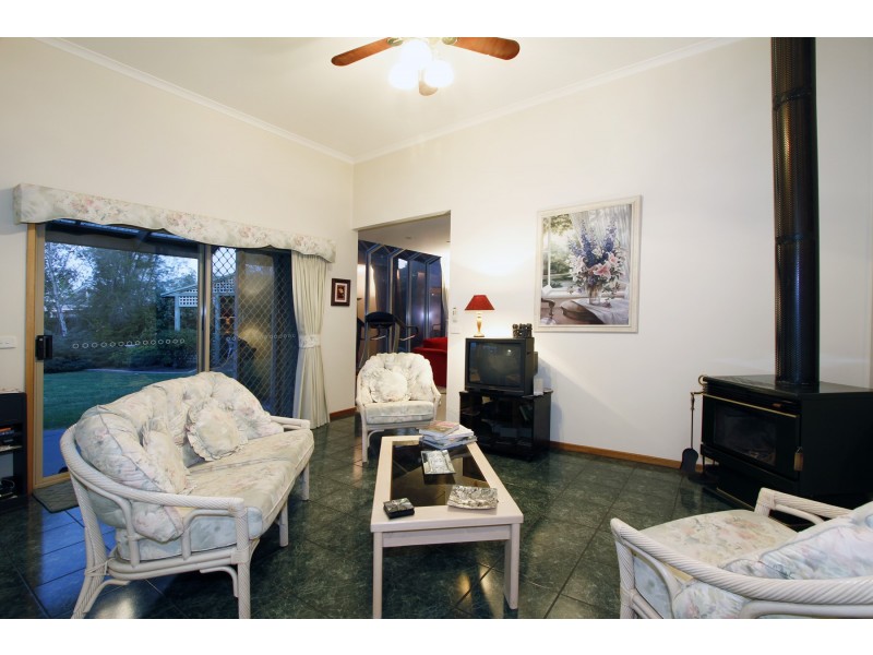 13 Valetta Street, Sale VIC 3850