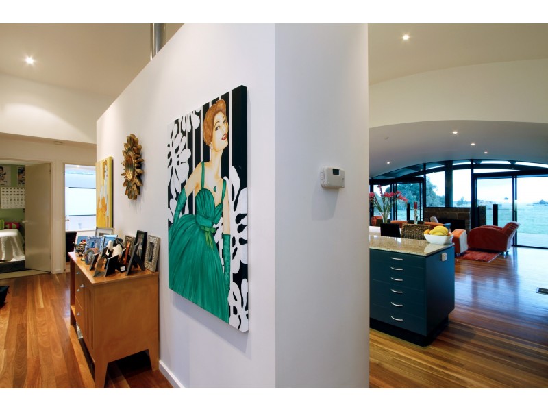 202 Gibsons Road, Sale VIC 3850