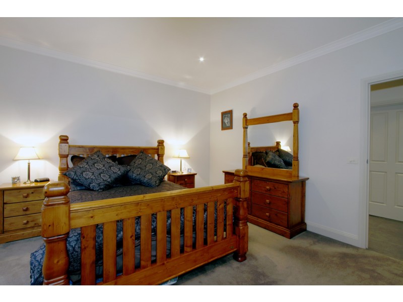 215 Guthridge Parade, Sale VIC 3850