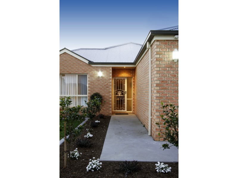 215 Guthridge Parade, Sale VIC 3850