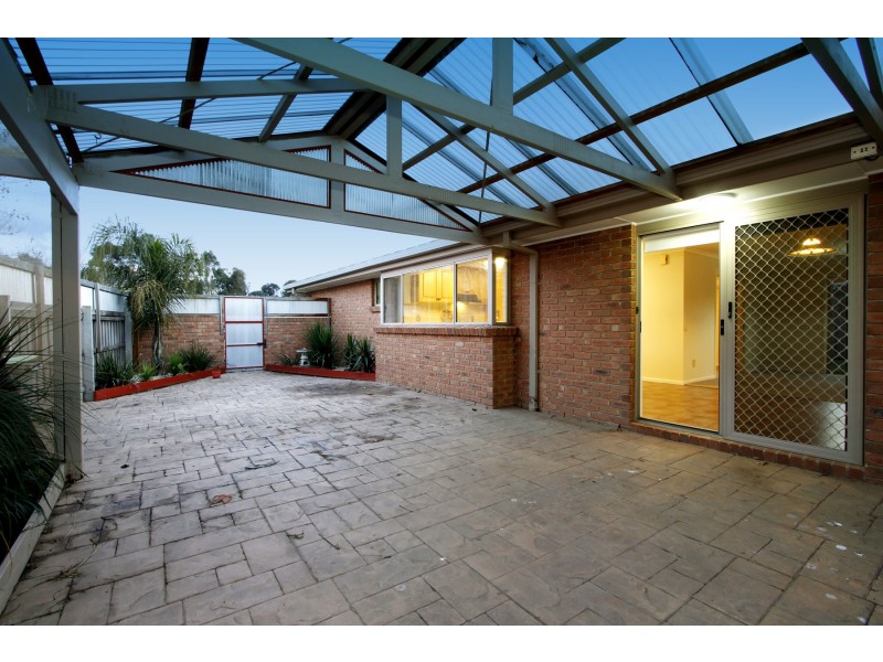 83 Montgomery Street, Sale VIC 3850