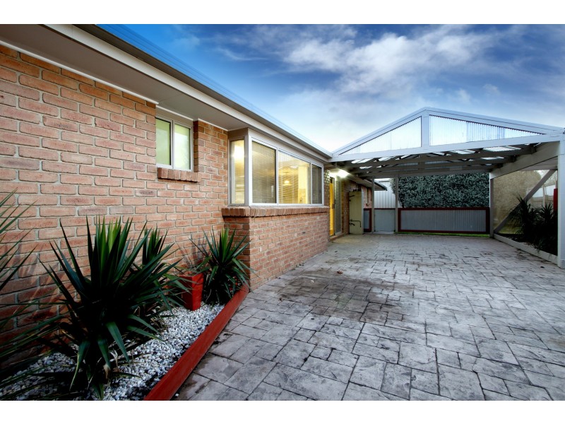 83 Montgomery Street, Sale VIC 3850
