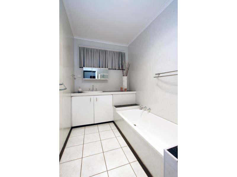 19 Antares Avenue, Sale VIC 3850