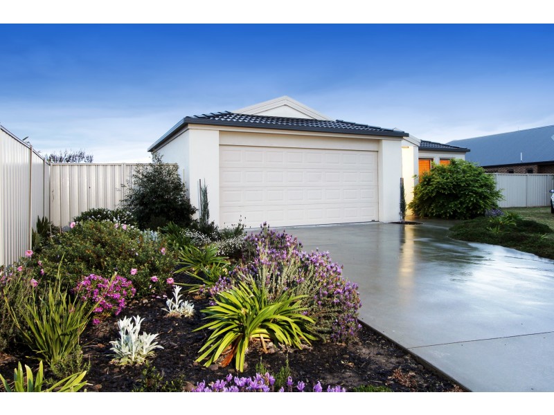 28 Marilyn Way, Sale VIC 3850