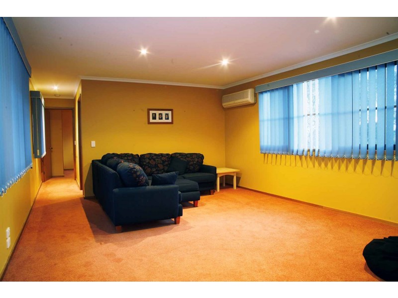 16 Acacia Court, Sale VIC 3850