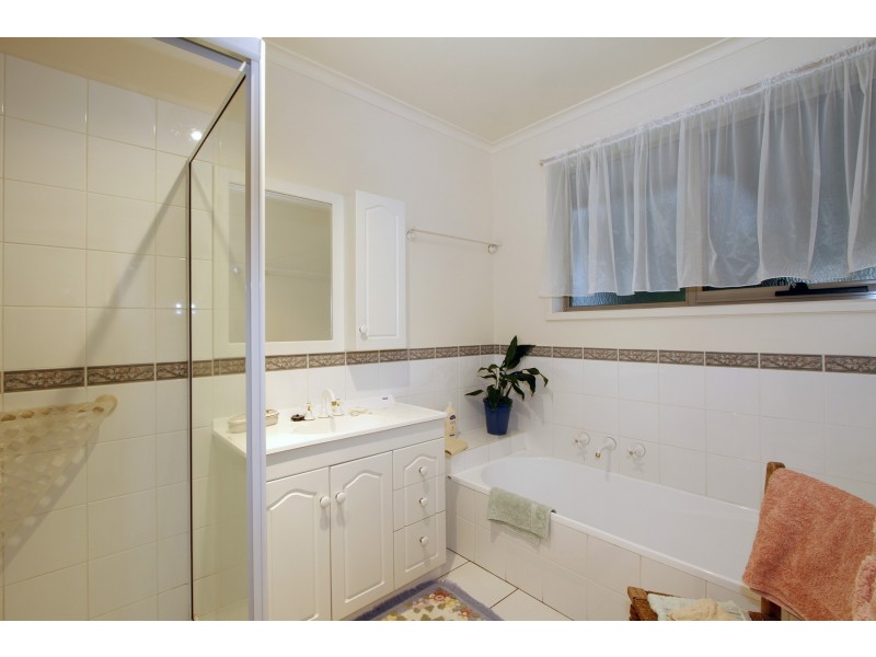 66 Inglis Street, Sale VIC 3850