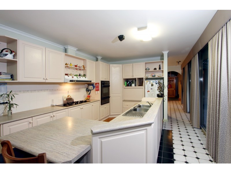 389 Redbank Road, Stratford VIC 3862