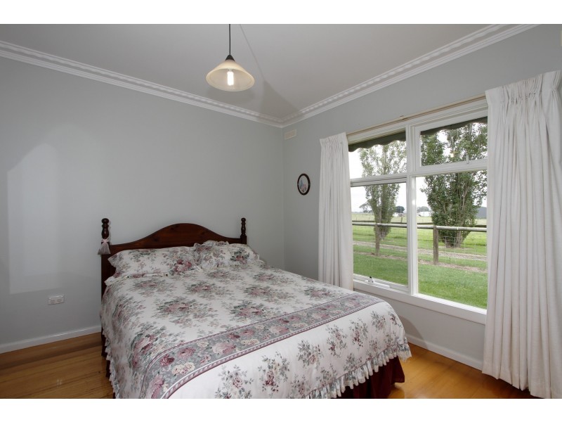 202 202 Cobains Est Road, Cobains VIC 3851