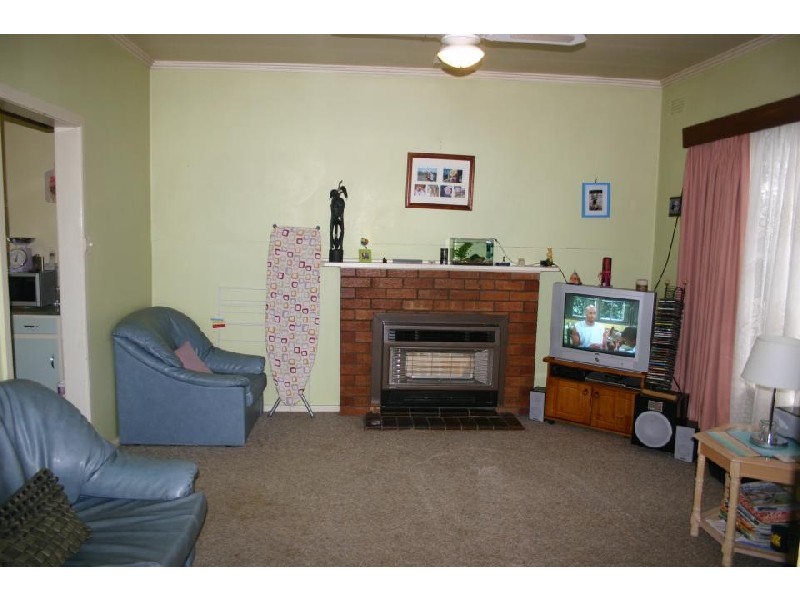 14 Glass Street, Sale VIC 3850