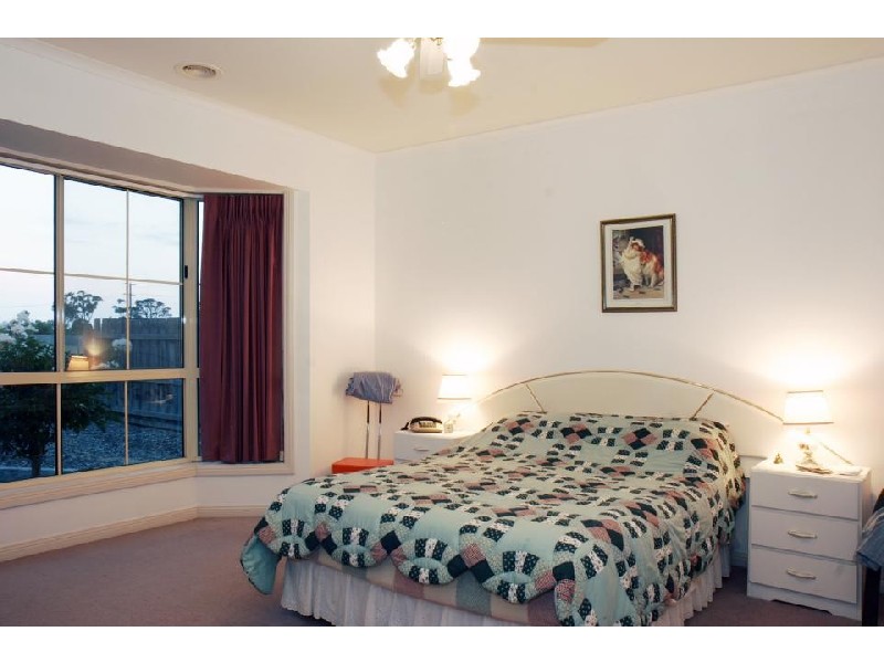 11 Gould Street, Sale VIC 3850