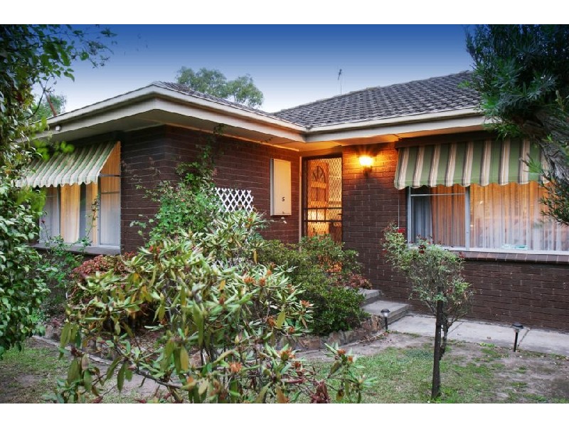 17 Weir Street, Sale VIC 3850