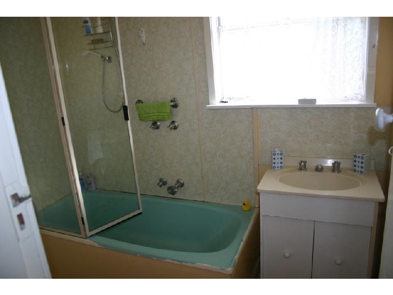 107  Dawson Street, Sale VIC 3850