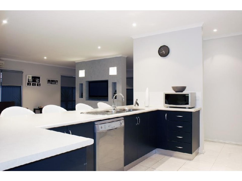 4 Gilchrist Court, Stratford VIC 3862