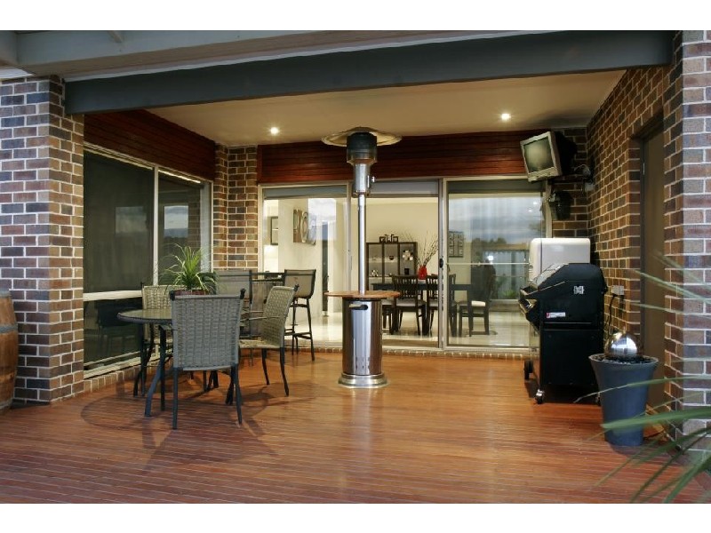 4 Gilchrist Court, Stratford VIC 3862