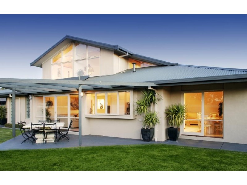 11 Nest Court, Sale VIC 3850