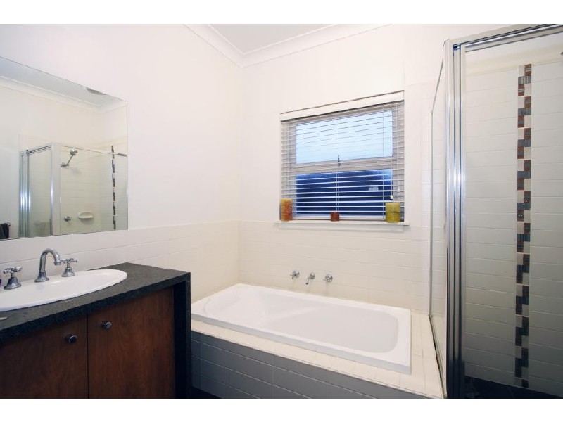 98 Thomson Street, Sale VIC 3850