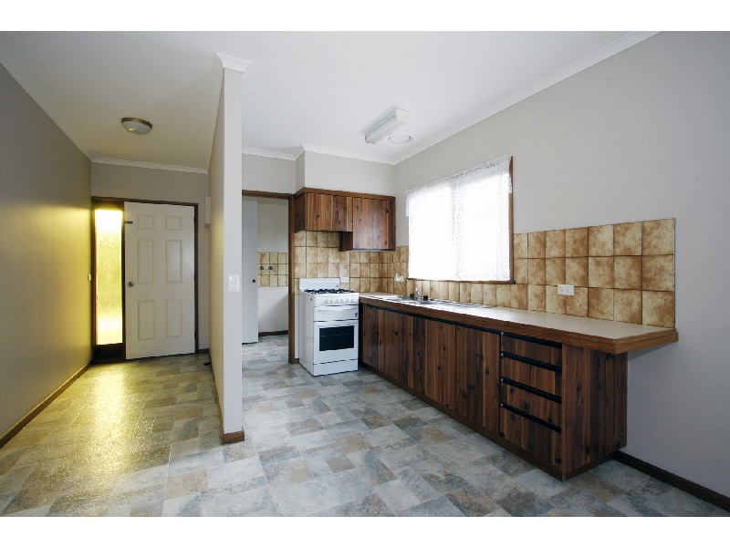 1/96 Marley Street, Sale VIC 3850