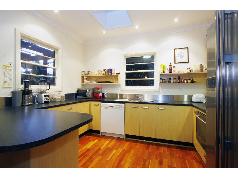 12 Inglis Street, Sale VIC 3850