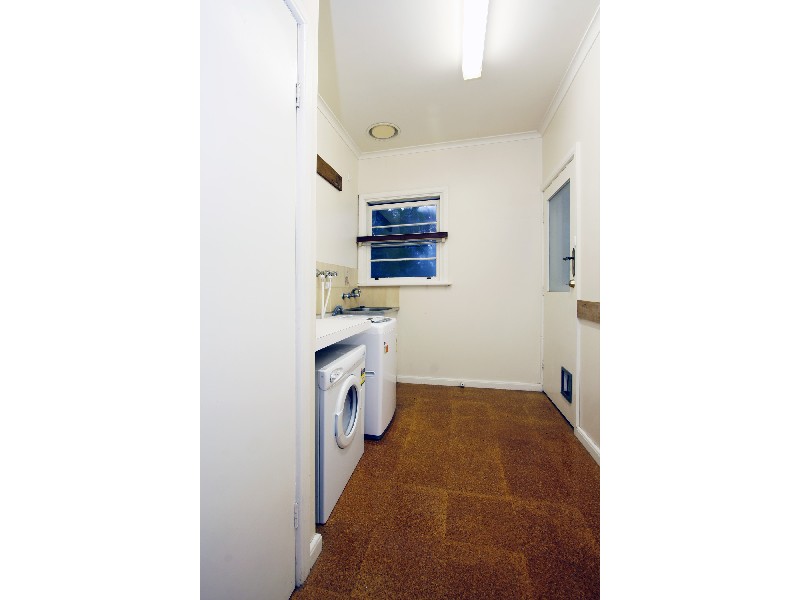 12 Inglis Street, Sale VIC 3850