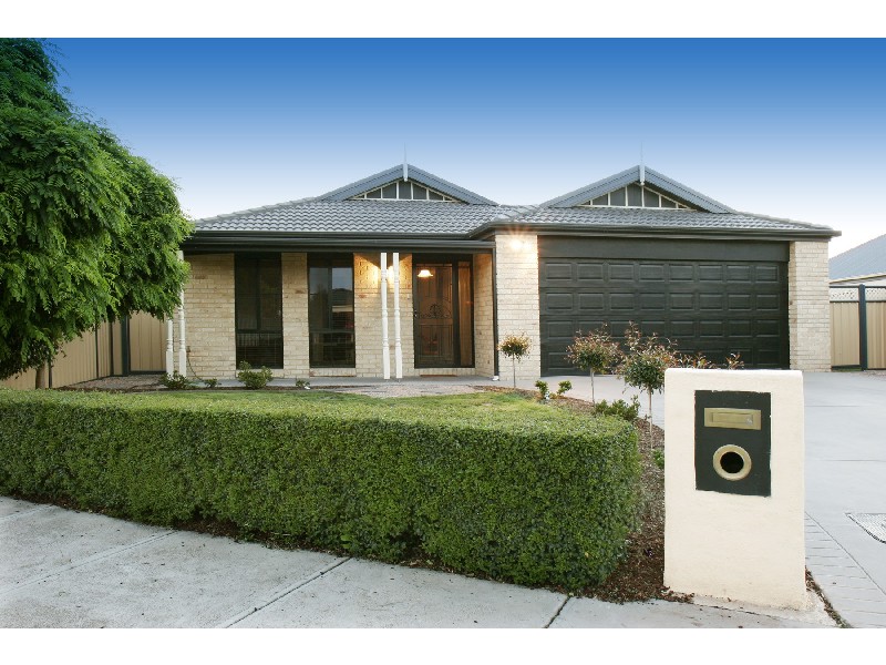 16 Marilyn Way, Sale VIC 3850