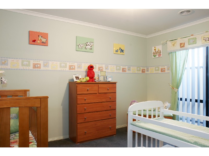 16 Marilyn Way, Sale VIC 3850