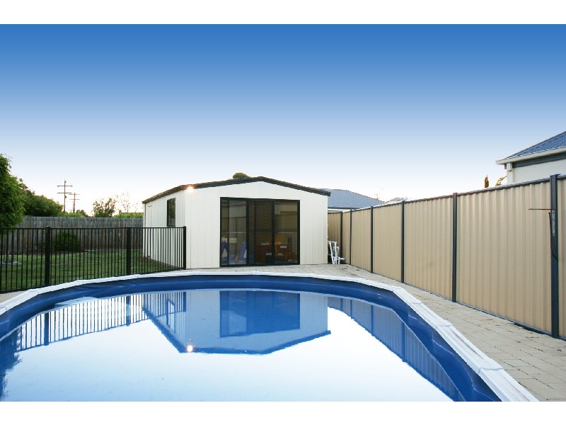 16 Marilyn Way, Sale VIC 3850