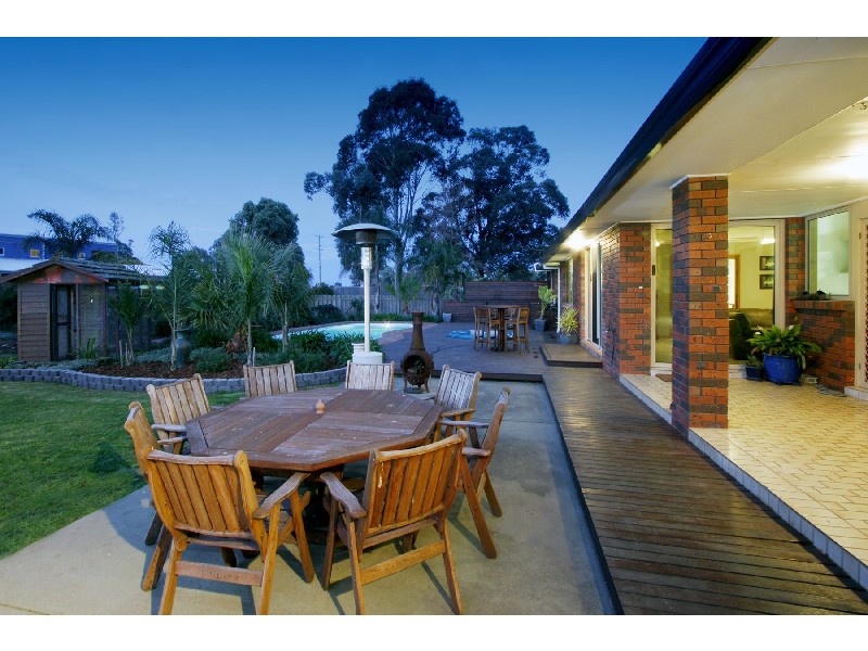 17 Somerton Park Road, Sale VIC 3850