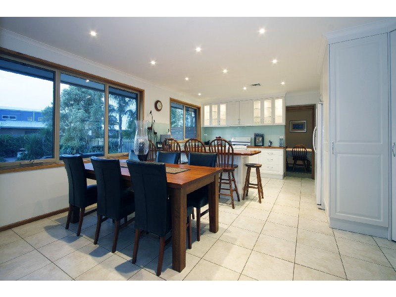 17 Somerton Park Road, Sale VIC 3850