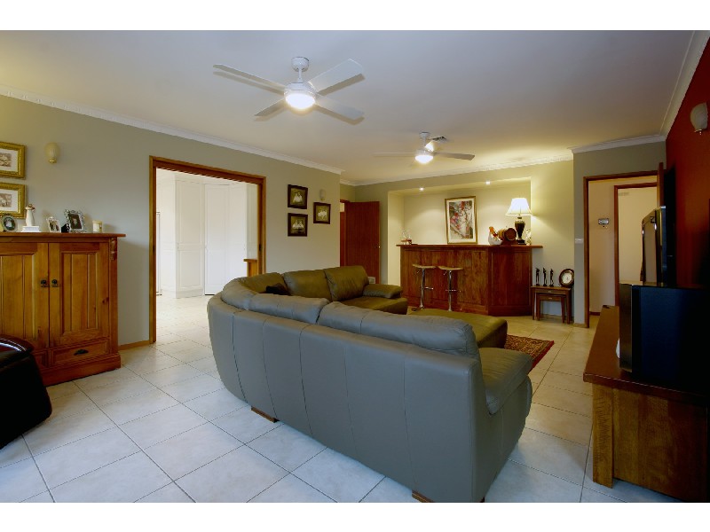 17 Somerton Park Road, Sale VIC 3850