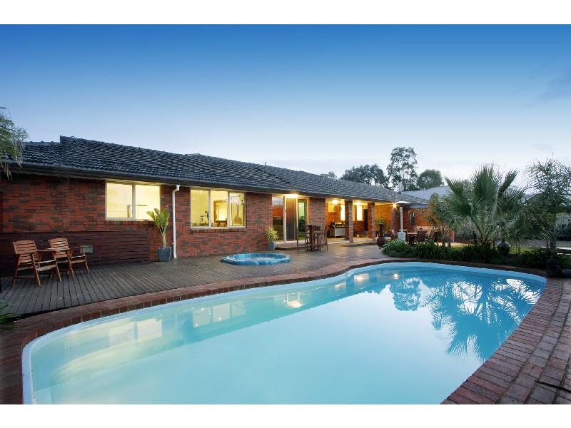 17 Somerton Park Road, Sale VIC 3850