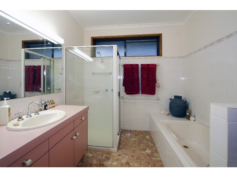 1 Indra Court, Sale VIC 3850