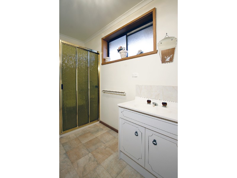 4 Ellen Way, Sale VIC 3850