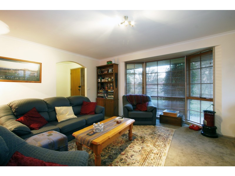 99 Inglis Street, Sale VIC 3850